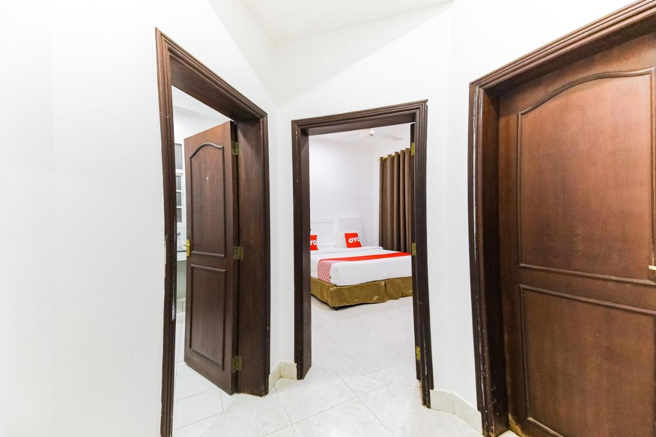 Oyo 105 Star House 05 Apartment Salalah Exterior photo