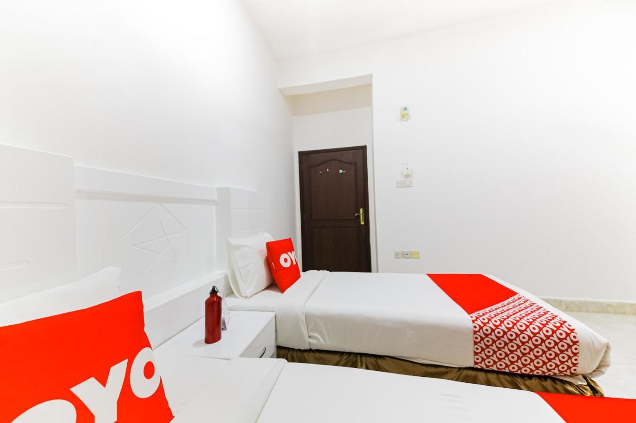 Oyo 105 Star House 05 Apartment Salalah Exterior photo